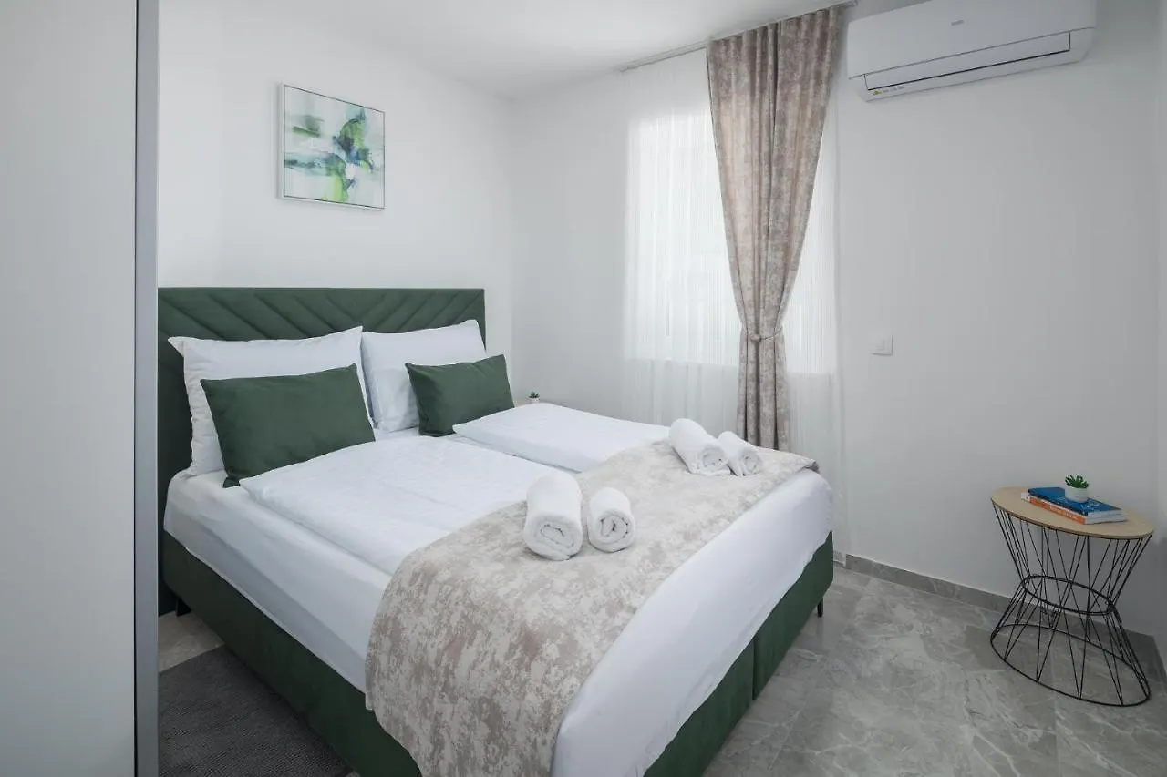 Villa In 0*, Nova Vas (Porec)